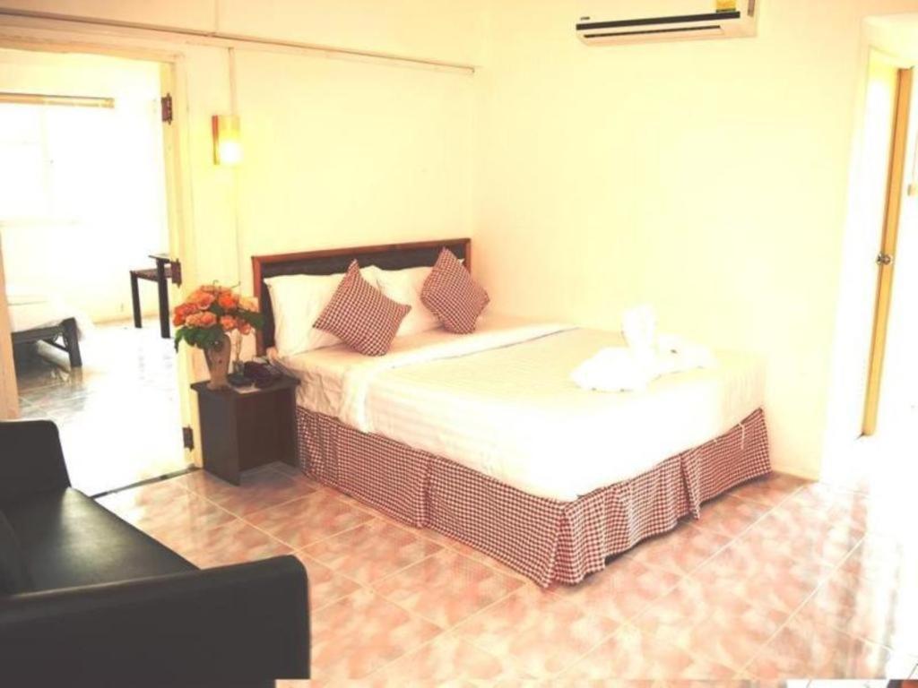 Hotel De Ratt Phuket Patong Exteriér fotografie