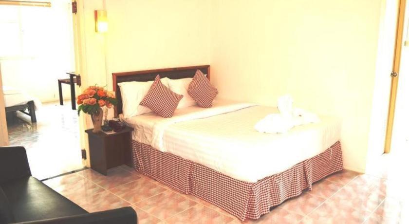 Hotel De Ratt Phuket Patong Exteriér fotografie